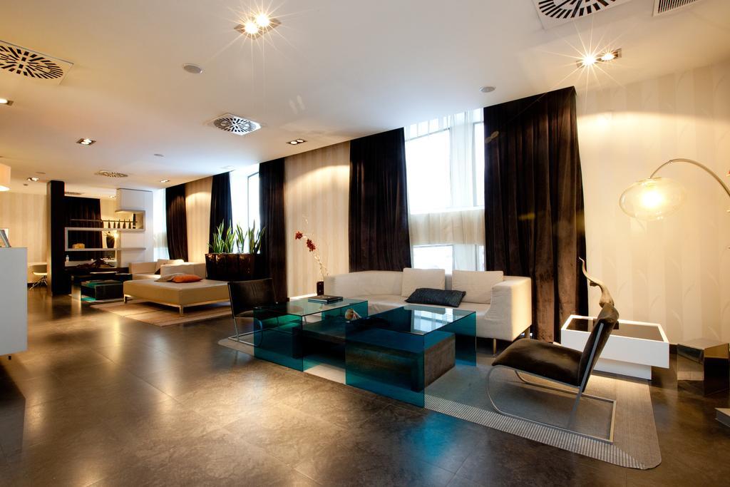 Hotel Sercotel Ciutat D'Alcoi Interno foto